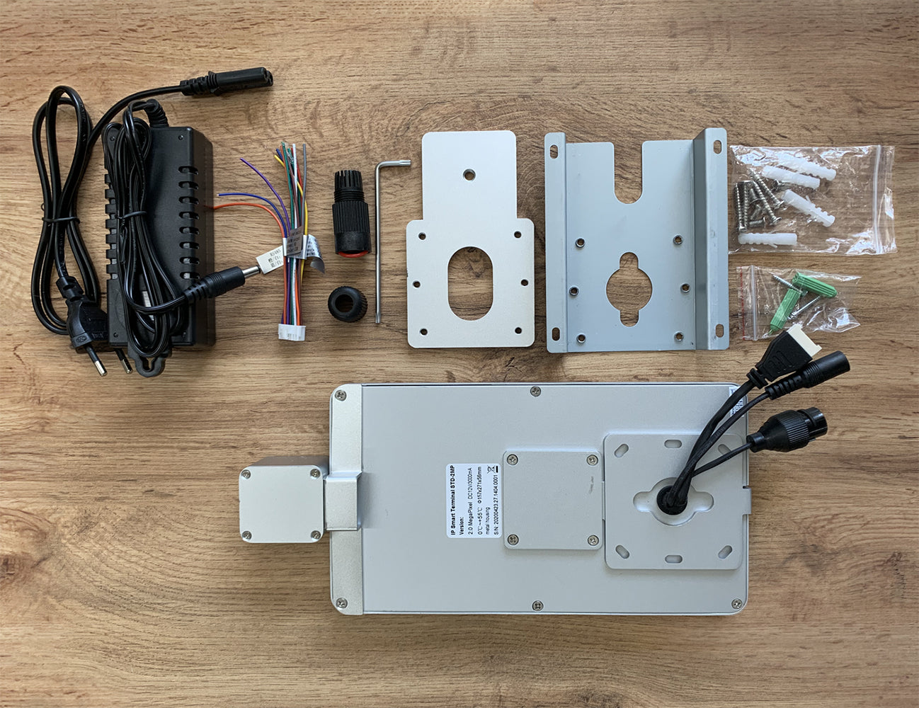 Urządzenie kontroli dostępu do rozpoznawania twarzy i pomiaru temperatury STD-2MP WM
